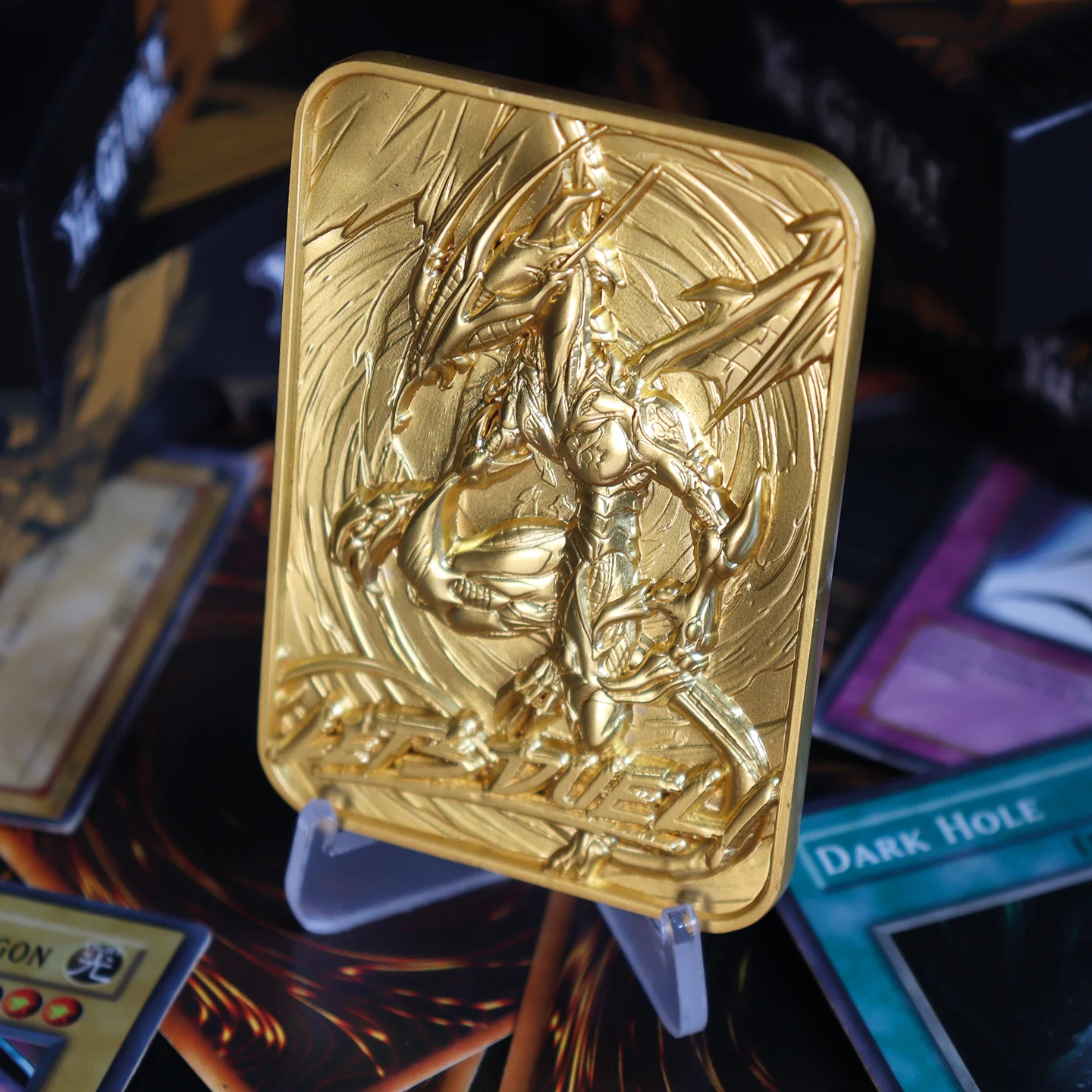 Carte Dragon Poussière d'Étoile plaqué or 24 carats en édition limitée Yu-Gi-Oh!