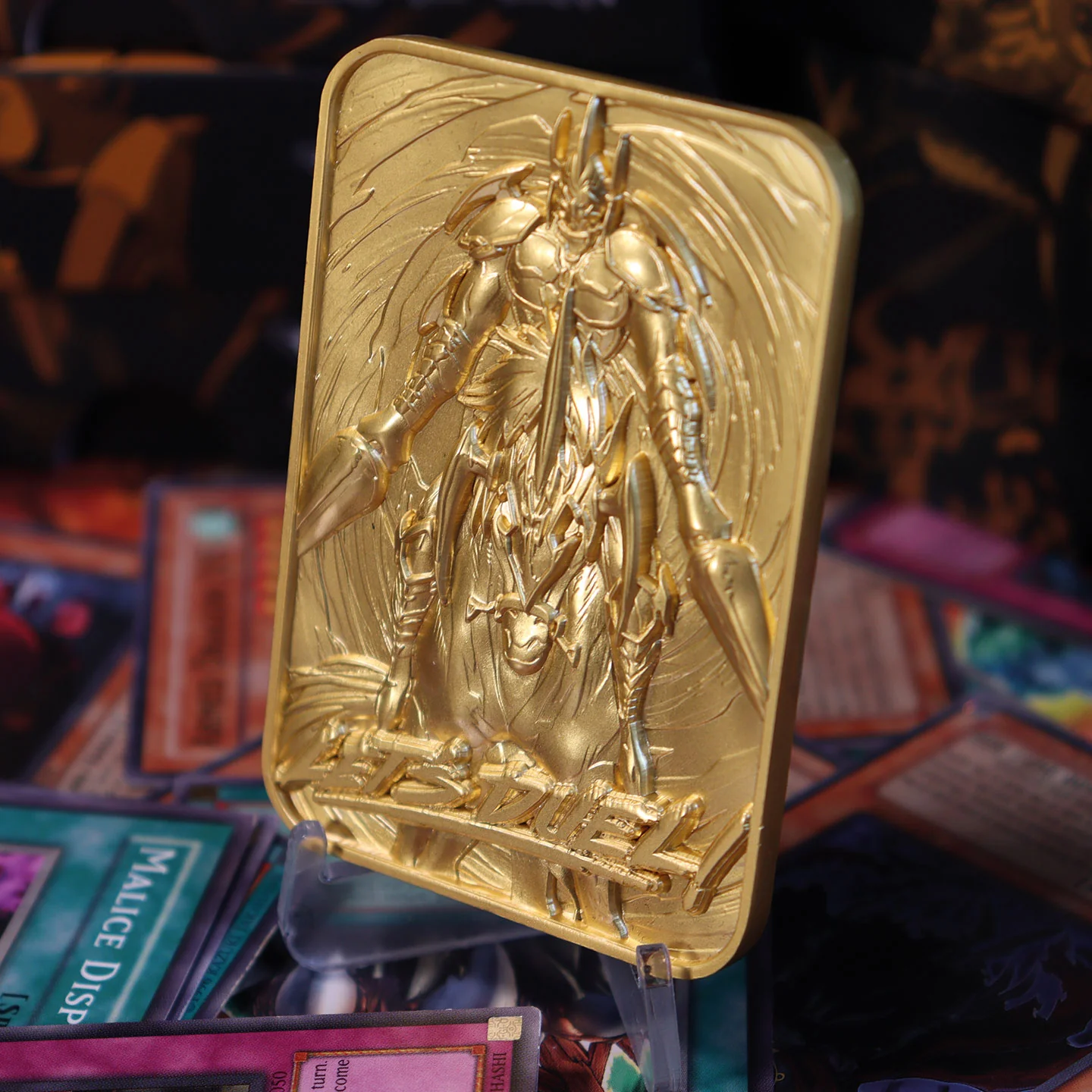 Carte Gaïa le Chevalier Implacable plaqué or 24 carats en édition limitée Yu-Gi-Oh!